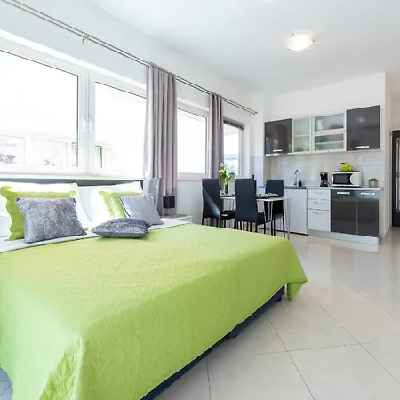 Studio Apartment & Room Ten - Free Parking Ragusa Esterno foto